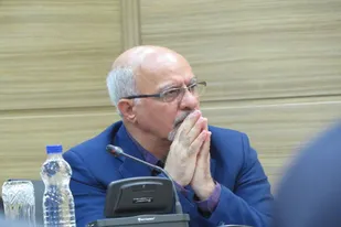 سهم ۳۷ درصدی غیر بومی&zwnj;ها از اشتغال استان یزد/ دادگستری استان مانع تعطیلی اکثر صنایع یزد شد