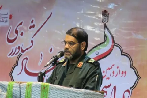 دشمن به دنبال  انشقاق مذهبی و قومی است/باید دشمن را شناخت و راهبرد او را دانست
