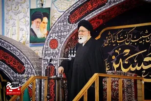 اگر این انقلاب ۴۵ سال است پابرجا مانده به خاطر همین خطبه&zwnj;های نماز جمعه است