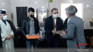 اهدای مدال قهرمان عباس آبادی به خانواده شهید آقابابایی + تصاویر