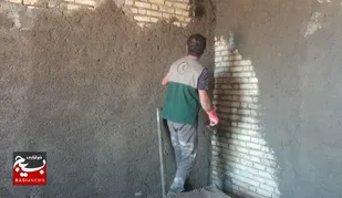 بازسازی و تعمیر ۳۰ پروژه مسکونی توسط جهادگران باوی در گرمای طاقت فرسا