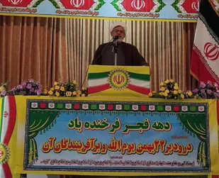 امام جمعه شهرستان قاین: انقلاب ما در دنیا بی نظیر است