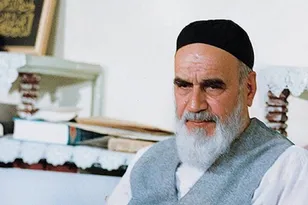 انقلاب برای کشور ما عزت به ارمغان آورد