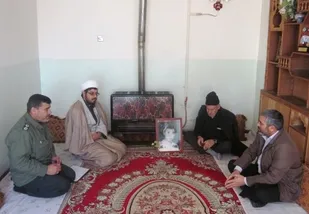 خون شهدا انقلاب اسلامی را بیمه کرده است