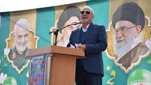 مردم شهرستان برخوار چهل و سومین سالگرد پیروزی انقلاب را جشن گرفتند+تصاویر