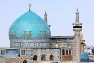 تفاوت مساجد و کلیساها در توجه به امور سیاسی