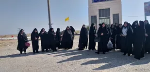 اعزام ۴۰نفر از بانوان بسیجی به اردوی راهیان&zwnj;نورمهران، به همت جامعه زنان دره شهرپایگاه کوثر برگزار شد.