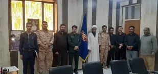دیدارفرمانده سپاه ناحیه رودان باجمعی از اصحاب رسانه ی شهرستان رودان
