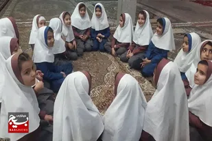 برگزاری ویژه برنامه آمادگی دختران ۹ساله برای جشن بندگی در پایگاه زکیه صالح آباد