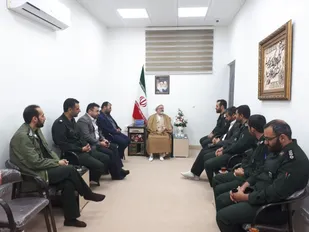 دیدار مسئولین سپاه با امام جمعه شاهرود