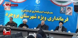 رهبر شهید ما، حسینی&zwnj;وار جان خود را فدا کرد تا جمهوری اسلامی زنده بماند