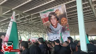شهید حوریان در مسجدسلیمانی آرام گرفت