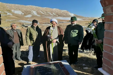 گلباران مزار شهدا روستای آمره و چهرقان