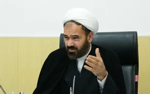 خانواده شهدا سرمایه های انقلاب هستند