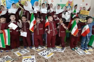 دهه نودی&zwnj;های مهد قرآنی نورالثقلین بهار حادثه تروریستی اخیر در شاهچراغ را محکوم کردند