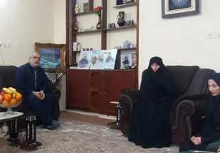 حضور فرمانده سپاه قدس گیلان در منزل شهدای مدافع حرم شرق گیلان
