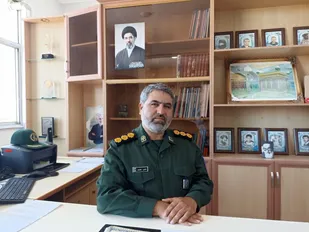 تصاحب شناور هوشمند آمریکایی توسط نیروی دریایی سپاه نشانه میدان&zwnj;داری ماست
