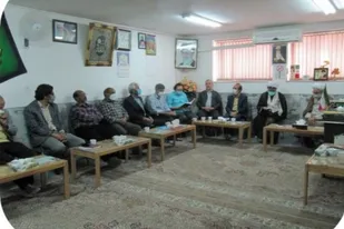 دومین جلسه  هم اندیشی هنرمندان شهرستان گناباد با امام جمعه