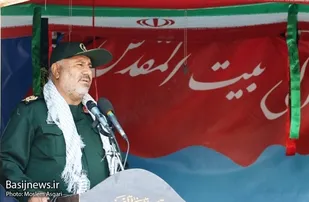 نیازمندی ابرقدرتها به تجهیزات نظامی ایران از افتخارات دفاع مقدس است