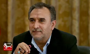 &laquo;جهاد تبیین&raquo; مهمترین وظیفه زنان حماسه&zwnj;ساز/انقلاب اسلامی، به زن ایرانی عزت بخشید/برهنگی، لازمه پیشرفت زن غربی&zwnj; است + عکس