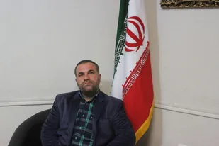 توزیع بیش از 10 هزار پک لوازم التحریر و 200 تبلت در بین دانش آموزان سمنانی