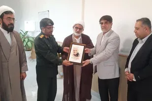 دیدار فرماندار و امام جمعه با فرمانده سپاه کنگان به مناسبت روز پاسدار