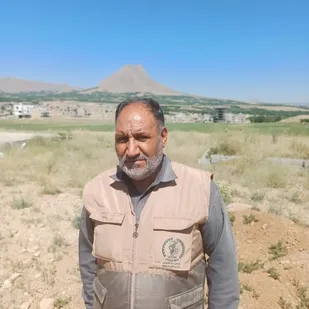 گروه های جهادی موتور محرکه حل مشکلات محرومان هستند