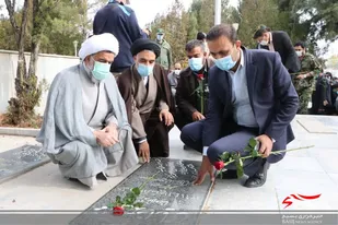 گلباران قبور مطهر شهدای سامان