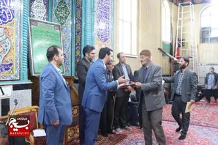 اهداء احکام بازنشستگی مستمری بگیران عشایر استان همدان