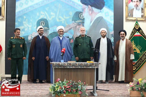 آیین تکریم و معارفه مسئول دفتر نمایندگی ولی فقیه در دانشکده شهید مطهری