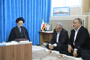 دشمن ماهیت فرهنگی انقلاب اسلامی را نشانه گرفته است
