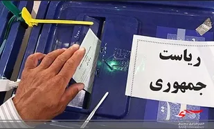 دشمن به دنبال تحمیل اراده خود در فضای سیاسی ایران است
