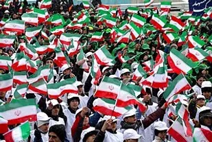 حضور حداکثری دانش آموزان در راهپیمایی و پویش ویژه ۲۲بهمن