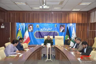 دفاع مقدس نرم&zwnj;افزار تحول آفرین در همه بخش ها است/ رونمایی از کتاب چشم و چراغ ویژه والدین شهدای استان مرکزی