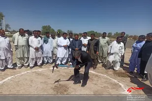 با حضور معاون استاندار، کلنگ احداث سردخانه یک هزار تنی شهرستان بمپور به زمین زده شد