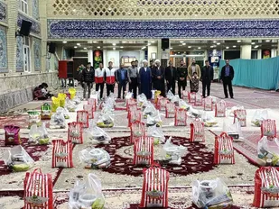 خانه&zwnj;های هلال زنجان 1000 بسته معیشتی در بین نیازمندان توزیع کرد