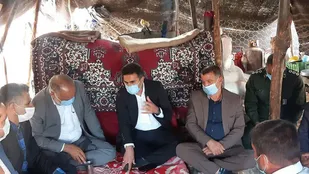 فرماندار خاتم بر تسریع در حل مشکلات عشایر بخش ایثار تاکید کرد