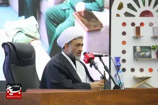 نماز بستر جامعه سازی است