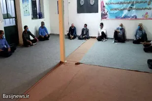 نشست بصیرتی شورای پایگاه امام صادق (ع) فامنین