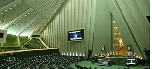 ۱۳ توصیه مهم جامعه مدرسین به نمایندگان مجلس یازدهم /در مناسبات بین قوه&zwnj;ای، حق خدا، انقلاب و مردم را ادا کنید