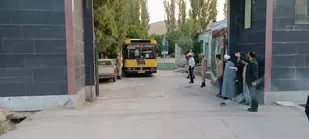 حضور جمعی از زائران شهرستان فیروزکوه در مراسم سالگرد ارتحال امام خمینی