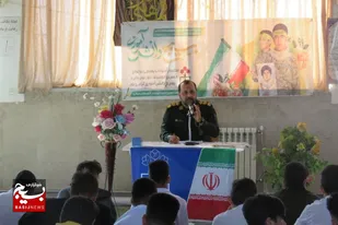 دانش آموزان طلایه داران آینده نظام و نقش آفرین در بیانیه گام دوم انقلاب