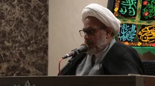 یکی از ویژگیهای بارز حضرت زهرا (س) ادب ایشان بود