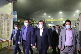 تحریم صنعت خودرو موجب خودکفایی کشور در قطعه سازی شده است