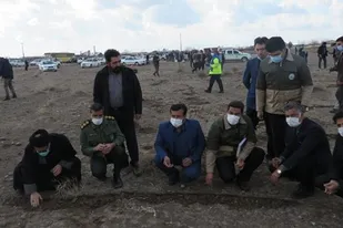 بذر پاشی 50 هکتار از اراضی روستای کران سیرجان