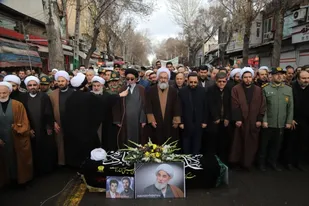 مراسم تشییع ابوالشهدا مرحوم آیت الله ارومیان در مراغه
