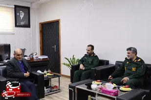 دیدار استاندار گیلان با فرمانده سپاه قدس گیلان به مناسبت روز پاسدار