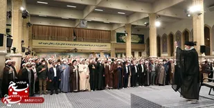 روحانیون ساکن قم برای دیدار با رهبر انقلاب اقدام کنند