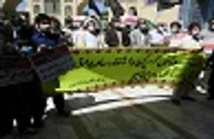 تجمع اعتراضی و محکومیت نشریه "شارلی ابدو" به ساحت مقدس حضرت محمد (ص) در سراوان