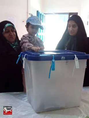 برگزاری دور دوم دوازدهیمن دوره&zwnj;ی انتخابات مجلس شورای اسلامی در شهر گرمدره+تصاویر